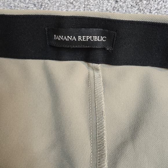 Banana Republic Straight Leg Beige Ladies Size 10 Trousers - Picture 8 of 9